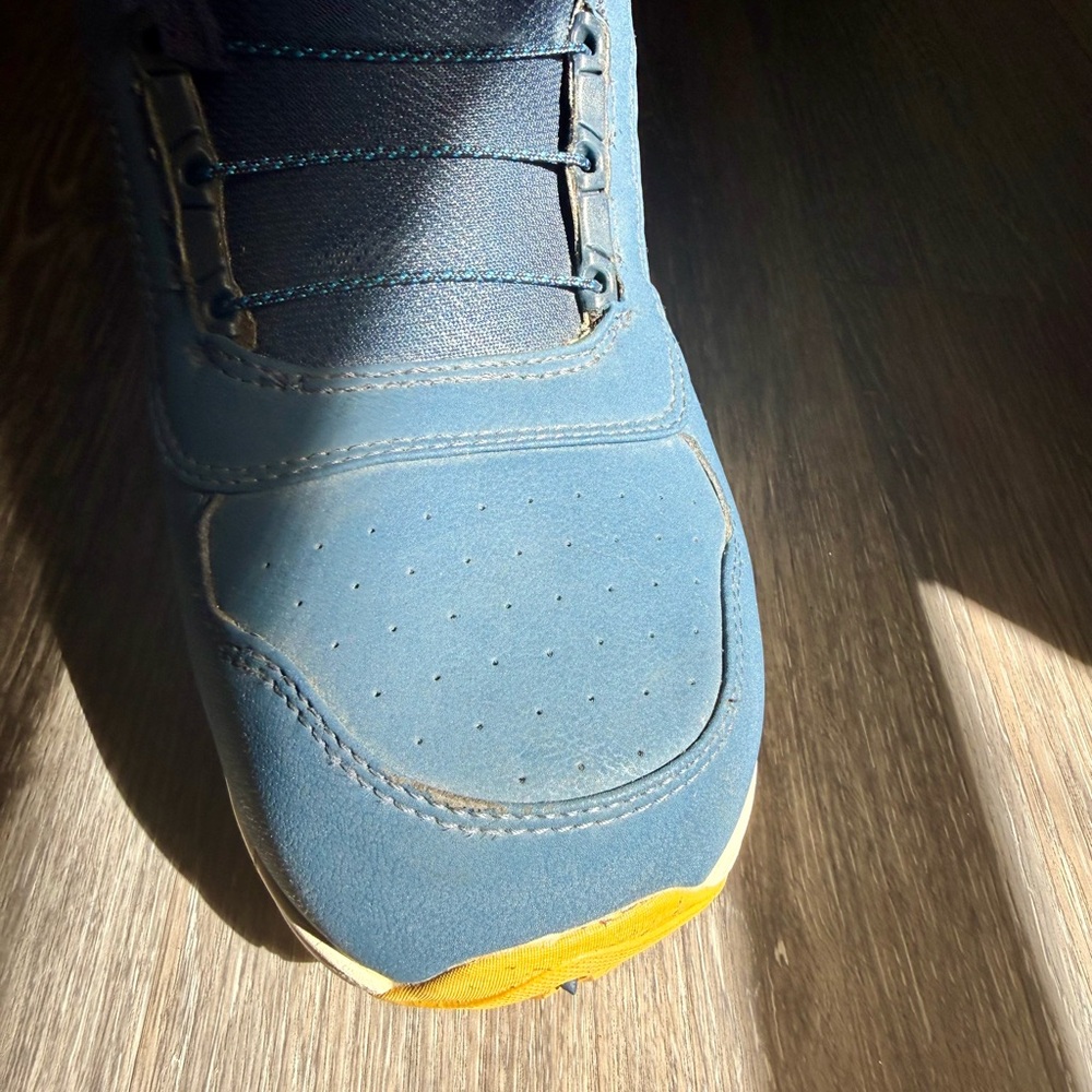 Burton Imperial Men's Blue and Yellow Snowboard Boots Size 11 - Picture 12 of 12